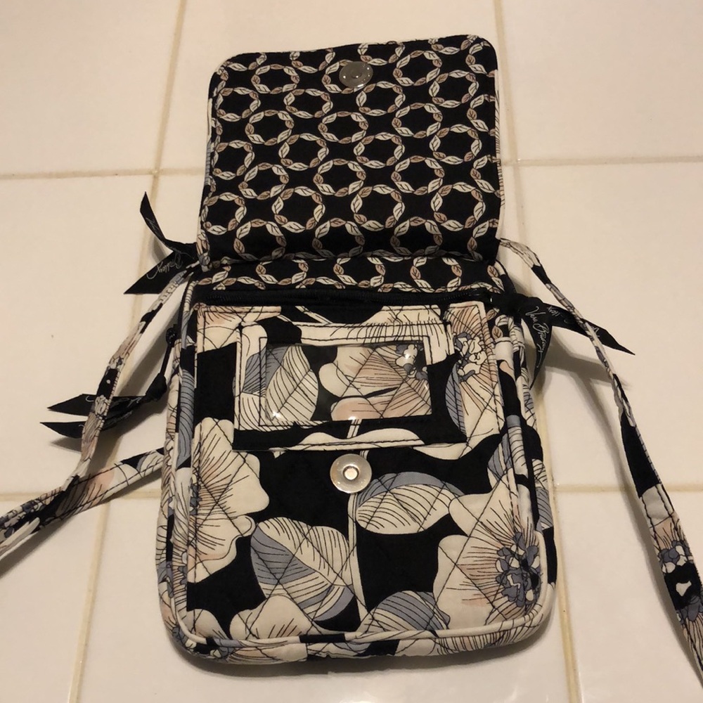 ⭐️VERA BRADLEY CROSSBODY BAG⭐️ - Picture 7 of 11